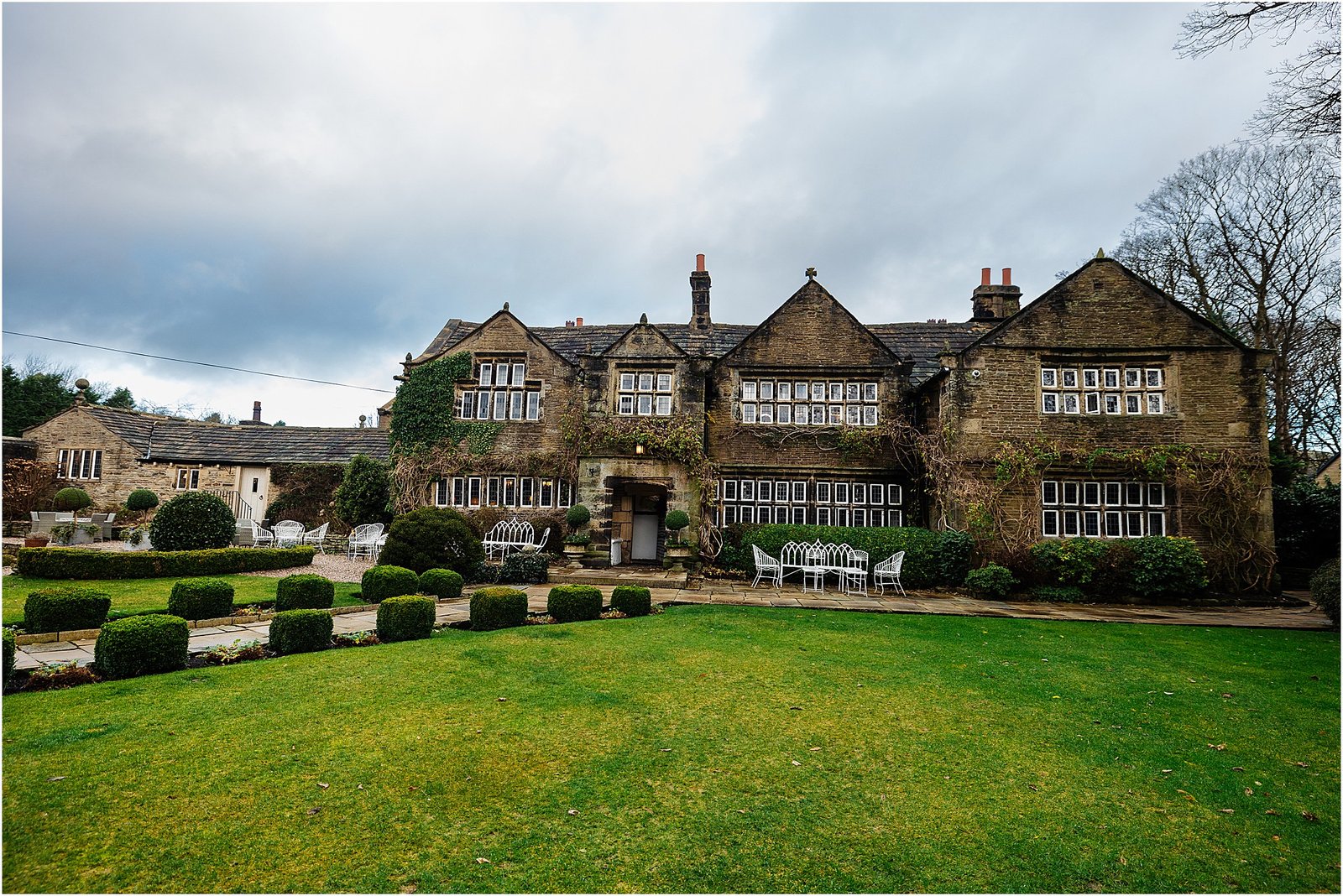 Holdsworth House, Halifax wedding venue building winter NYE