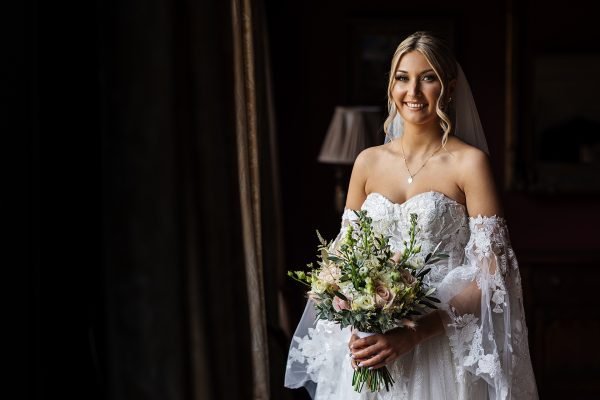 Colshaw Hall Country Estate wedding venu brisdelprep portraits