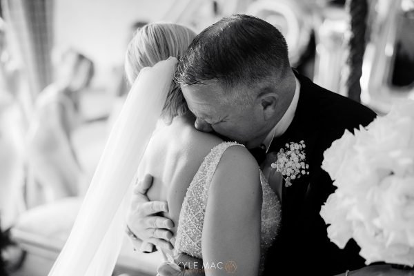 father of the bride tears wedding photography