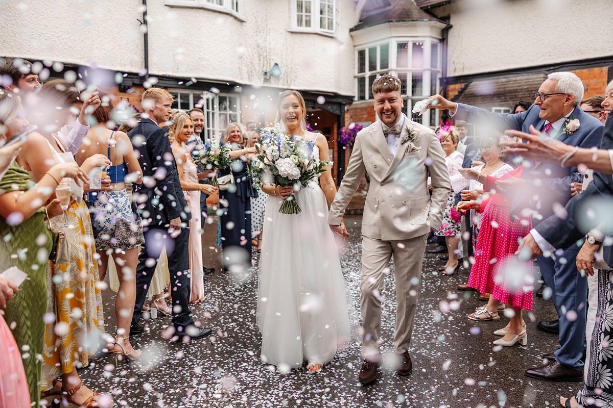 Stylish Mere Court Wedding in Knutsford with Beautiful Blooms and Classic Bridal Fashion